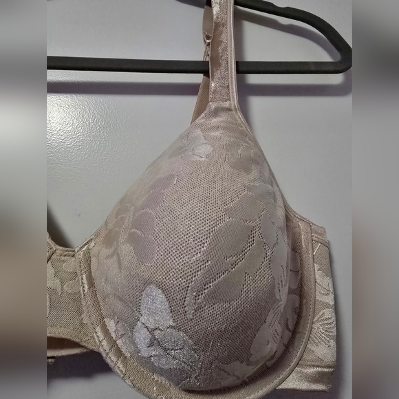 Playtex Cream Floral Lace Bra - Picture 2 of 8